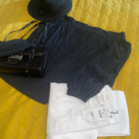 Super soft comfy off the shoulder blouse. - Picture 8 of 11